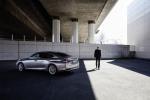 Lexus ES300h with Digital Side-View Monitor 2020 года (EU)